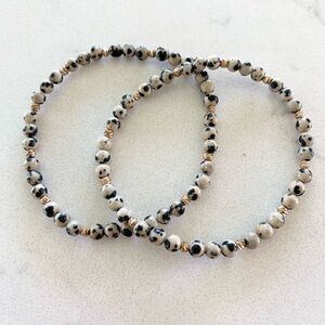 Set of 2 Beaded Bracelets